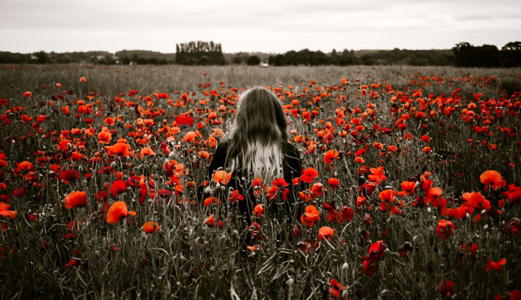 At what age does schizophrenia start?